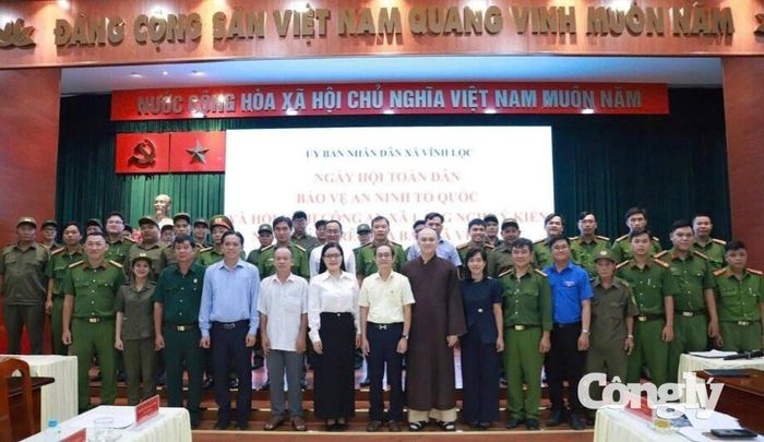 Các đại biểu tham dự Ngày hội “Toàn dân bảo vệ an ninh Tổ quốc” tại xã Vĩnh Lộc, TPHCM