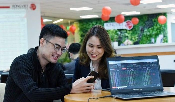 Dòng vốn chủ động có thể lớn hơn nếu các nhà đầu tư quốc tế tiếp tục gia tăng tỷ trọng Việt Nam. Ảnh: HA