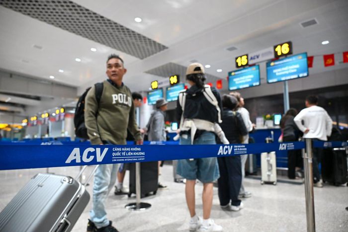 Cảng HKQT Liên Khương trở lại khai thác giúp nối lại một đầu mối giao thông quan trọng của Lâm Đồng với các trung tâm lớn trên cả nước. Cùng với hệ thống đường bộ, các đường bay tại Liên Khương mở rộng khả năng đi lại cho người dân, du khách và doanh nghiệp tại địa phương cũng như các tỉnh lân cận, đồng thời tạo thuận lợi cho giao thương và các hoạt động kinh tế - xã hội trong khu vực.