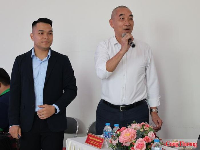 Đại diện Công ty Luật TNHH Phạm và Liên danh chia sẻ về kỹ năng phân biệt hàng thật - hàng giả và các luật liên quan.