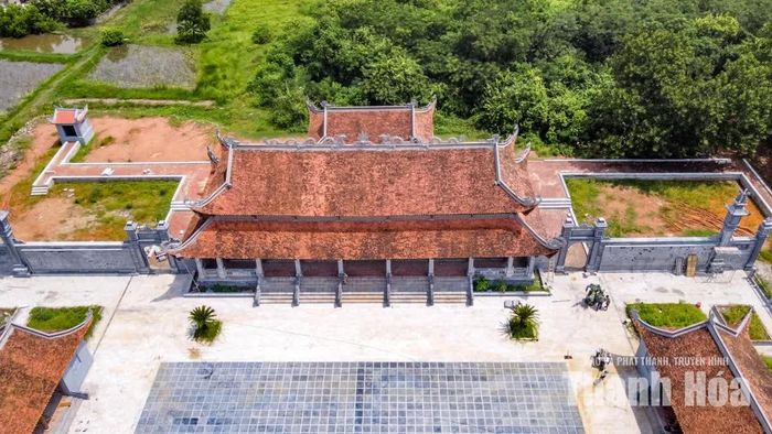 Từ một căn cứ kháng chiến của phong trào Cần Vương cuối thế kỷ XIX, Ba Đình hôm nay trở thành không gian lưu giữ ký ức lịch sử của một thời kỳ đấu tranh chống thực dân Pháp. Mỗi hạng mục được phục dựng không chỉ có giá trị về kiến trúc, cảnh quan mà còn góp phần kể lại câu chuyện về những con người đã lựa chọn đứng lên bảo vệ quê hương, đất nước.