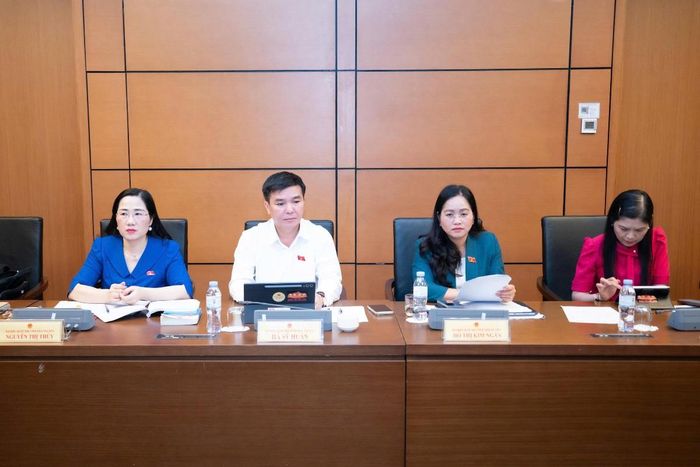 Các đại biểu tại Phiên thảo luận tại tổ. Ảnh: Quốc hội.