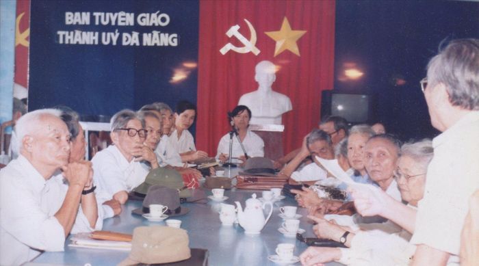 Các nhân chứng là những cán bộ lãnh đạo chủ chốt của Quảng Nam - Đà Nẵng, từng tham gia lãnh đạo giành chính quyền trong Cách mạng Tháng Tám năm 1945. Ảnh Tư liệu