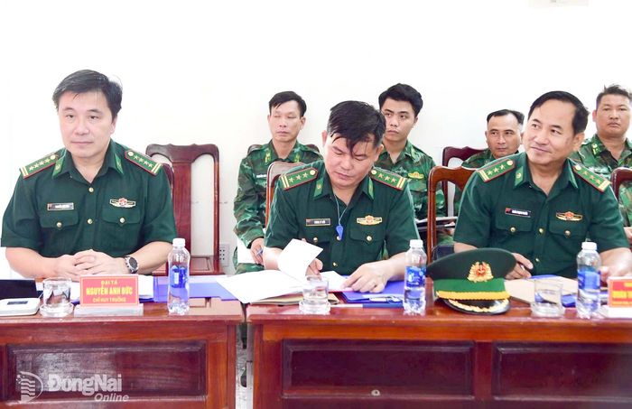 Thủ trưởng Ban Chỉ huy Bộ đội Biên phòng thành phố Đồng Nai và các đồn được kiểm tra nghe quán triệt nhiệm vụ kiểm tra dịp cao điểm lễ. Ảnh: Tú Trịnh