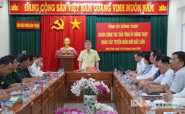 Quang cảnh buổi làm việc tại Đồn Biên phòng Bình Thạnh.