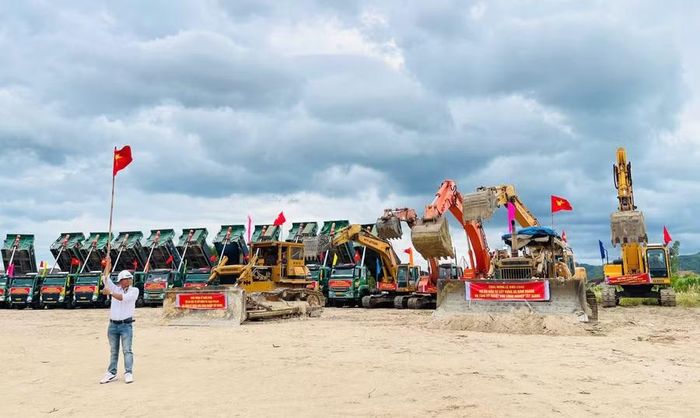 Dự án Đầu tư xây dựng và kinh doanh hạ tầng kỹ thuật Khu công nghiệp Tây Giang được triển khai tại xã Bình Khê với quy mô 300 ha. Ảnh: Trần Dung
