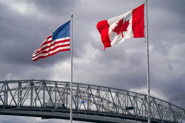  Cầu Blue Water ở biên giới Mỹ - Canada. Ảnh: AFP 