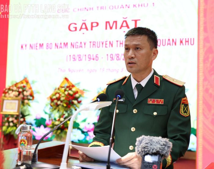 Thiếu tướng Trần Xuân Mạnh, Tư lệnh Quân khu 1 phát biểu tại chương trình gặp mặt