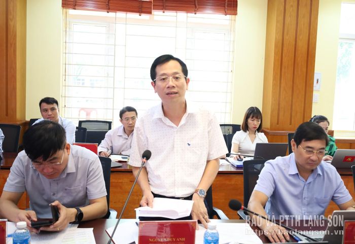 Phó Giám đốc Sở Tài chính, Ủy viên Hội đồng đánh giá phát biểu tại cuộc họp
