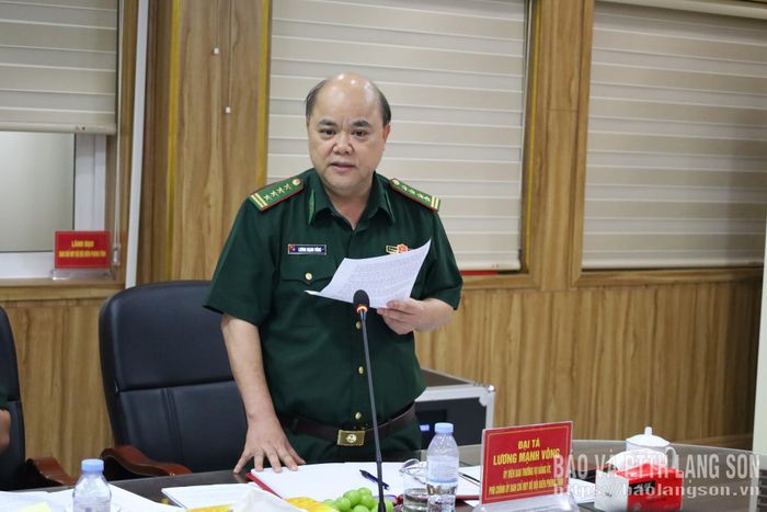 Lãnh đạo Ban Chỉ huy Bộ đội Biên phòng tỉnh phát biểu tại hội nghị