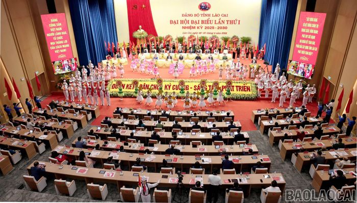 Đại hội đại biểu Đảng bộ tỉnh Lào Cai lần thứ I xác định định hướng phát triển của tỉnh trong 5 năm, 10 năm và 30 năm tới.
