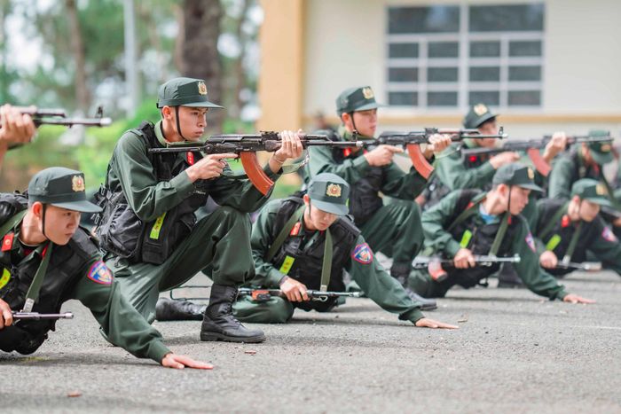 Cán bộ, chiến sĩ Công an Lâm Đồng rèn luyện, nâng cao khả năng sẵn sàng chiến đấu