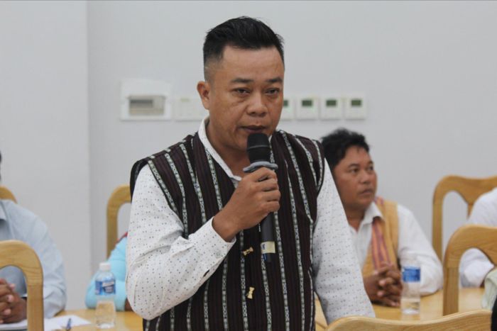 Đại biểu Trần Văn Quang, dân tộc Chơ Ro, Bí thư Chi bộ thôn Đức Tín, xã Hoài Đức mong muốn tháo gỡ vướng mắc trong tiếp cận nguồn vốn chính sách