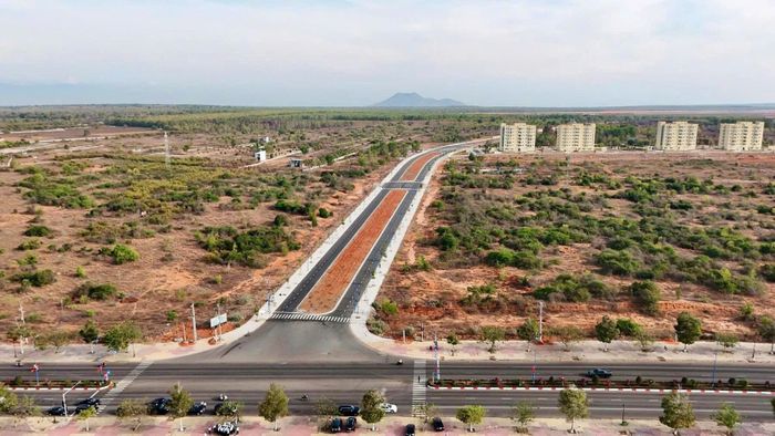 Khơi thông nguồn lực từ đất đai, chuyển hóa nguồn lực sẵn có thành động lực tăng trưởng