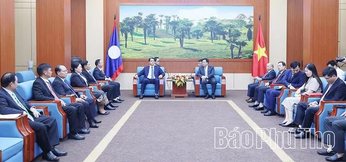 Quang cảnh buổi tiếp.