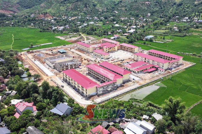 Toàn cảnh Trường phổ thông nội trú Tiểu học - THCS Mường Hung.