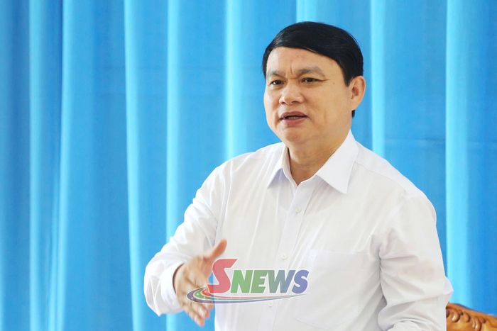 Đồng chí Đặng Ngọc Hậu, Phó Chủ tịch UBND tỉnh phát biểu tại cuộc làm việc.