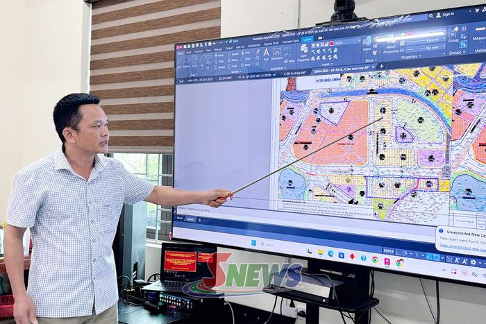 Đại diện Công ty cổ phần An Phú giải trình các nội dung liên quan đến những kiến nghị của đoàn giám sát.