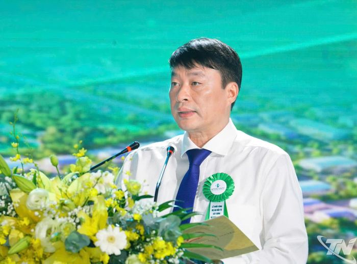 Đồng chí Phó Chủ tịch UBND tỉnh Trần Văn Hậu phát biểu tại Lễ khởi công Dự án.