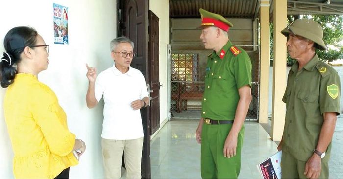 Công an xã Lộc An phối hợp với Giáo xứ Thiện Loại tuyên truyền, nâng cao ý thức phòng, chống ma túy trong cộng đồng.