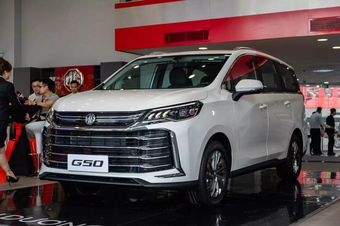 Mẫu xe MPV MG G50