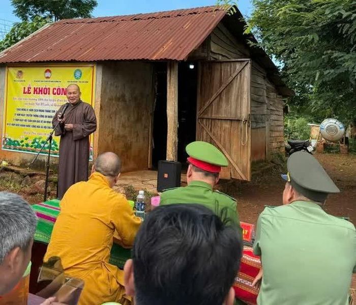 Ngôi nhà cũ của gia đình bà H’Nguê Niê