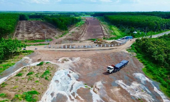 Nhiều đoạn dự án mặt bằng đã được bàn giao để phục vụ thi công.