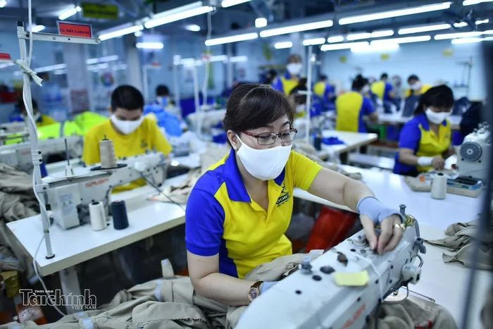 Các doanh nghiệp đang đẩy mạnh chuyển đổi số, đầu tư công nghệ để nâng năng suất và sử dụng nguồn lực hiệu quả hơn. Ảnh: Lạc Nguyên