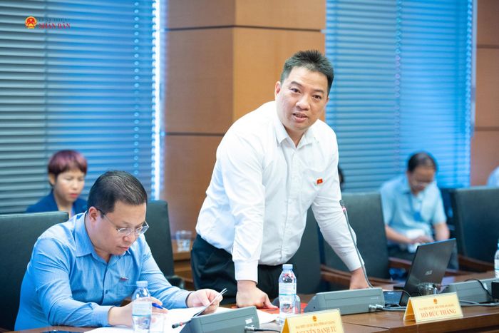 ĐBQH Hồ Đức Thắng (An Giang) phát biểu