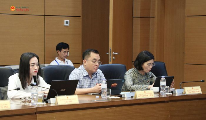 Các ĐBQH tỉnh Lâm Đồng tại phiên thảo luận tổ