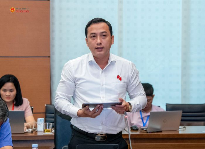 ĐBQH Trần Hải Phú (Tây Ninh) phát biểu thảo luận tại Tổ 3