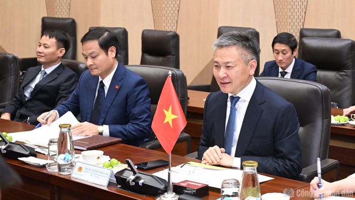 Thứ trưởng Nguyễn Ngọc Lâm phát biểu tại hội đàm.