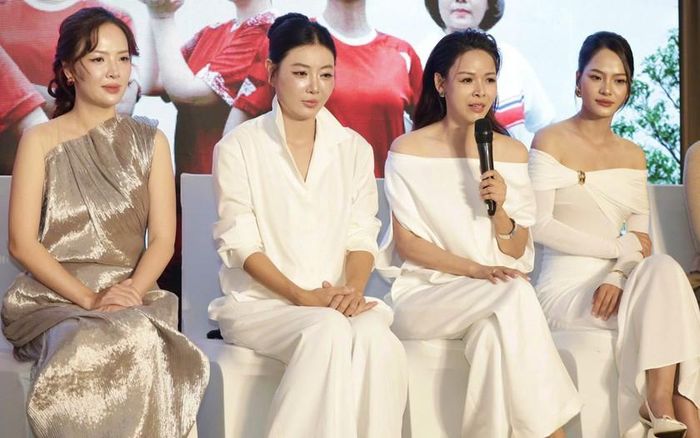 "Đội bóng nữ làng Xuân" với sự tham gia của nhiều diễn viên nữ quen thuộc với màn ảnh truyền hình.