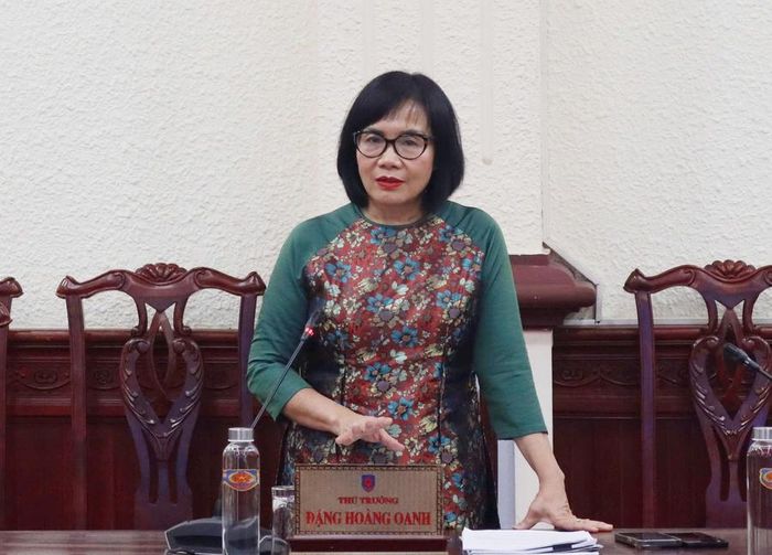 Thứ trưởng Bộ Tư pháp Đặng Hoàng Oanh.