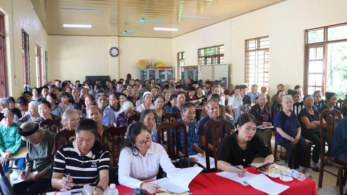 Cấc đại biểu dự hội nghị.