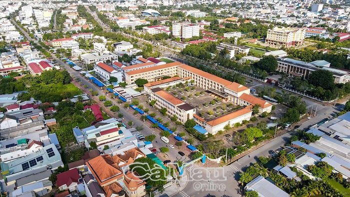 Ngành giáo dục tỉnh sau hợp nhất có quy mô lớn, đặt ra yêu cầu đổi mới mạnh mẽ trong công tác quản lý, điều hành và tổ chức thực hiện Nghị quyết 71.