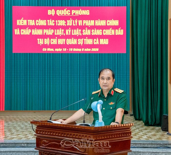 Thượng tướng Phùng Sĩ Tấn, Phó Tổng Tham mưu trưởng QĐND Việt Nam, Phó Trưởng ban Chỉ đạo 1389 Bộ Quốc phòng, yêu cầu Bộ CHQS tỉnh Cà Mau tiếp tục nâng cao chất lượng công tác 1389, chấp hành pháp luật, kỷ luật và SSCĐ; chủ động nắm, dự báo tình hình, xử lý hiệu quả các tình huống, không để bị động, bất ngờ.