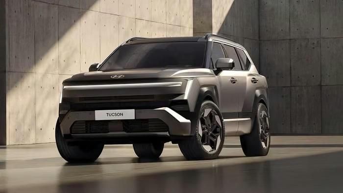 Hyundai Tucson thế hệ mới thay đổi toàn diện, cạnh tranh SUV cỡ C. (Ảnh: Car and Driver)
