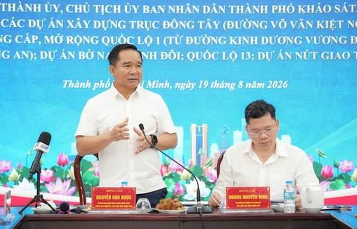 Chủ tịch UBND TPHCM Nguyễn Văn Được phát biểu chỉ đạo