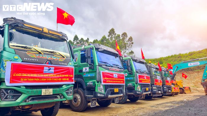 Dự án thành phần 2 là dự án có chiều dài, tổng mức đầu tư và quy mô kỹ thuật phức tạp nhất trong 3 dự án thành phần thuộc Dự án đầu tư xây dựng đường bộ cao tốc Quy Nhơn - Pleiku.