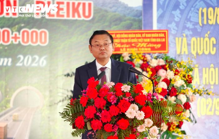 Ông Nguyễn Tự Công Hoàng, Phó Chủ tịch UBND tỉnh Gia Lai phát biểu tại buổi lễ.