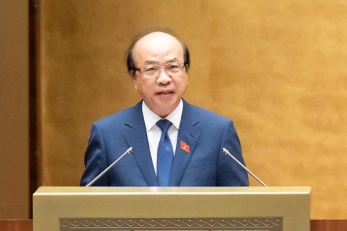Chủ nhiệm Ủy ban Pháp luật và Tư pháp Phan Chí Hiếu. (Ảnh: Media Quochoi).