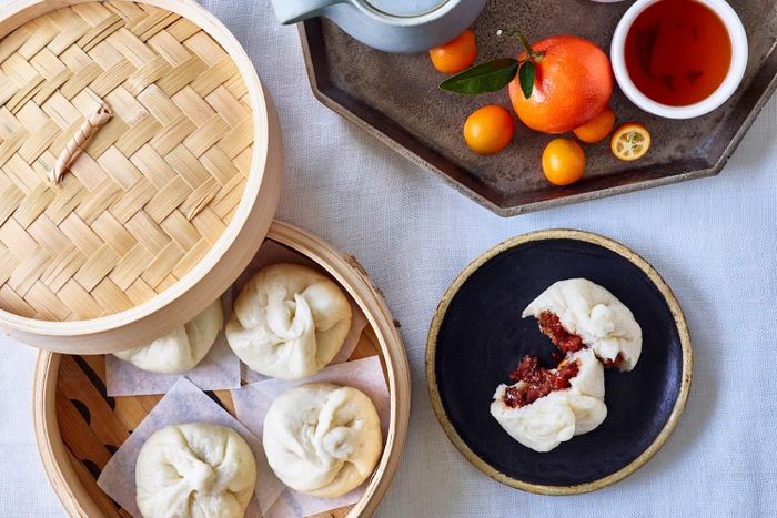Bánh bao Trung Quốc đa dạng về nhân cả chay lẫn mặn. (Ảnh: The Kitchn)