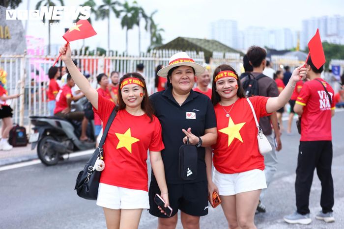 Trận bán kết lượt về giữa Việt Nam và Malaysia diễn ra lúc 20h ngày 19/8 tại sân Mỹ Đình. Ở lượt đi hôm 16/8, tuyển Việt Nam giành chiến thắng 2-0 trên sân khách, tạo lợi thế lớn trước trận đấu quyết định tấm vé vào chung kết.