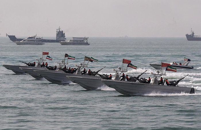 Eo biển Hormuz bị phong tỏa sẽ gây ảnh hưởng nghiêm trọng tới an ninh năng lượng toàn cầu. Ảnh Lực lượng Vệ binh Cách mạng Iran