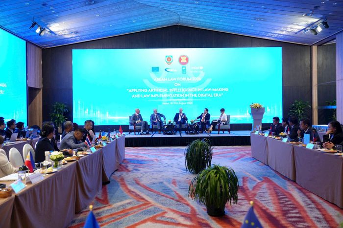 Quang cảnh diễn đàn. Ảnh: PV