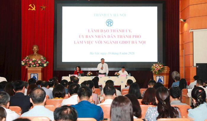 Quang cảnh cuộc làm việc. Ảnh: PV