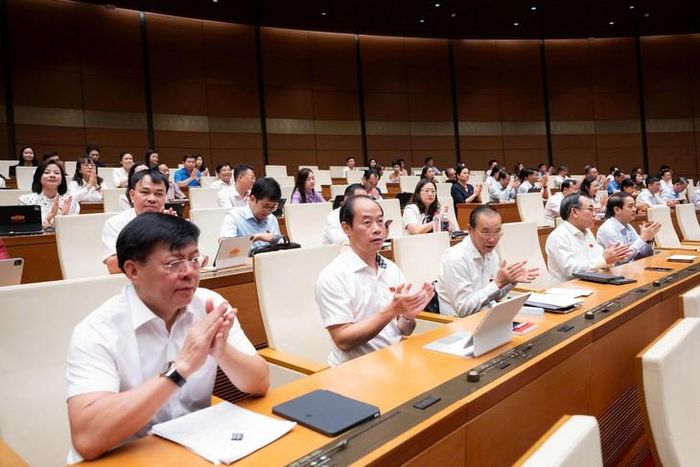 Các ĐBQH tham dự Kỳ họp. Ảnh: Media Quốc hội