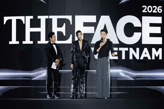 Đương kim Quán quân The Face Vietnam 2023 - Huỳnh Tú Anh và Quán quân The Face Vietnam 2018 - Mạc Trung Kiên chia sẻ tại sự kiện