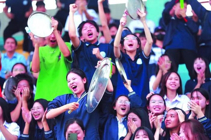 Giải bóng đá học sinh THPT Hà Nội - An ninh Thủ đô lớn mạnh không ngừng với 125 đội tham dự ở mùa 2025